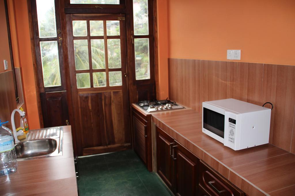 Self Cate Luxury Apartments Tennekumbura Room photo